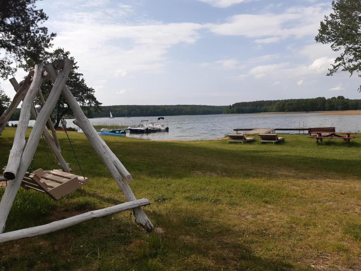 Posiadlosc Nad Zatoka Ryn  Exteriör bild