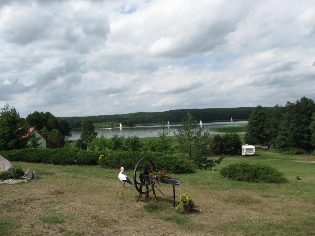 Posiadlosc Nad Zatoka Ryn  Exteriör bild