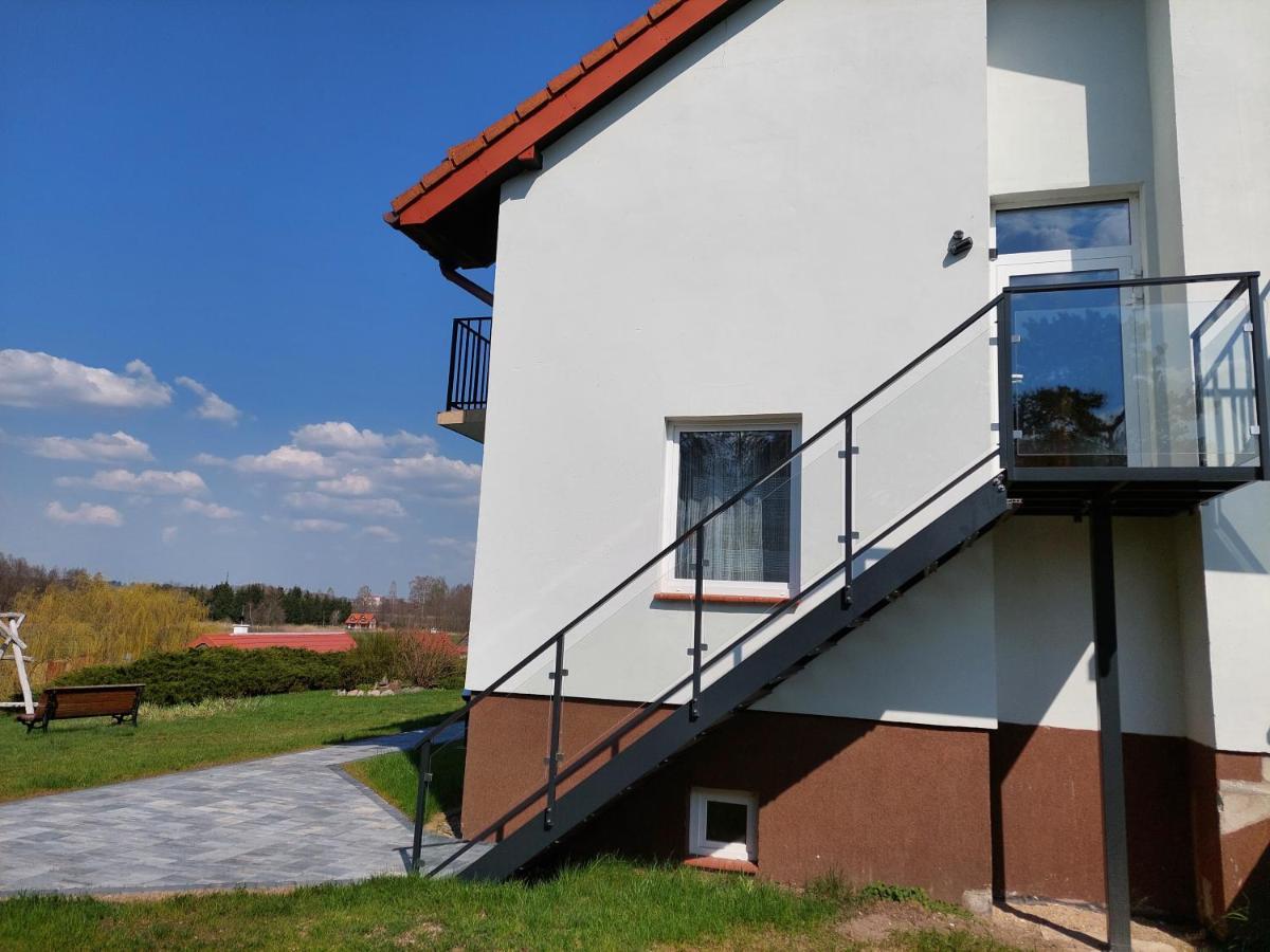 Posiadlosc Nad Zatoka Ryn  Exteriör bild
