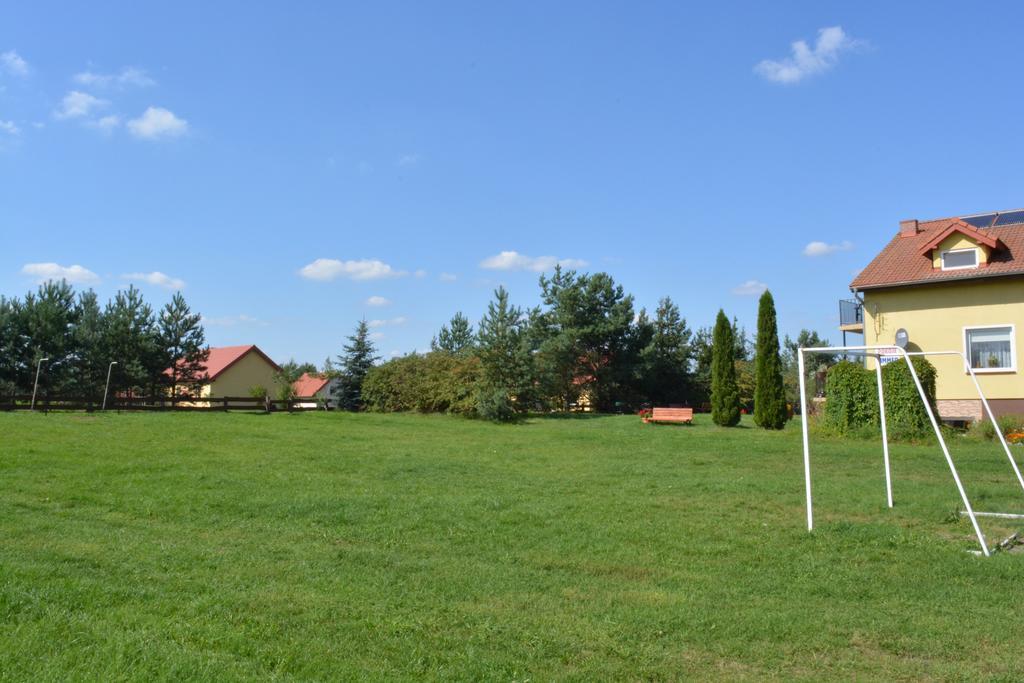 Posiadlosc Nad Zatoka Ryn  Exteriör bild